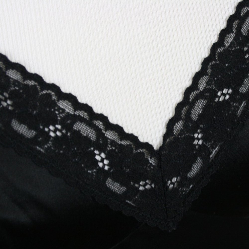 Vintage 50's Vanity Fair Black Nylon Midi Slip w/ Floral Lace Trim SZ 34 EUC - Picture 5 of 8